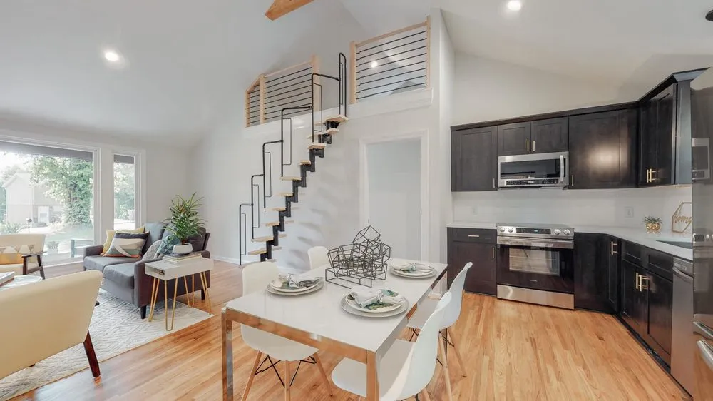 Slide of KaneCo Builders