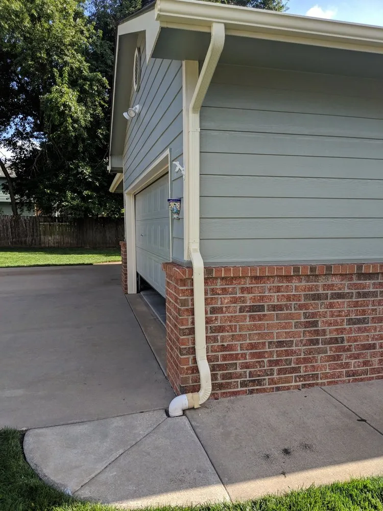 Slide of Kansas Exteriors