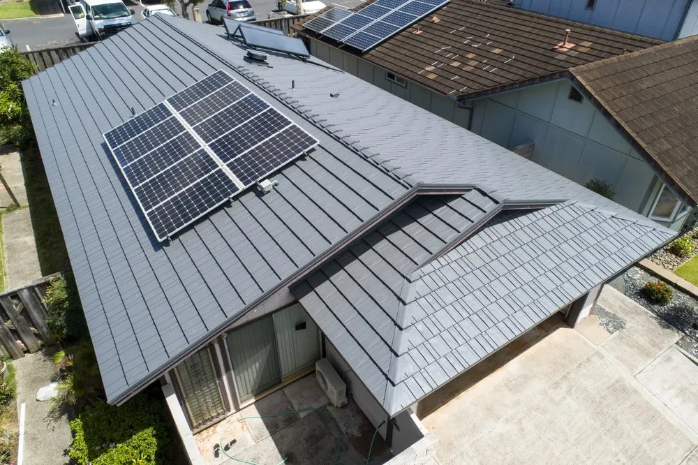 Slide of Kapili Roofing & Painting