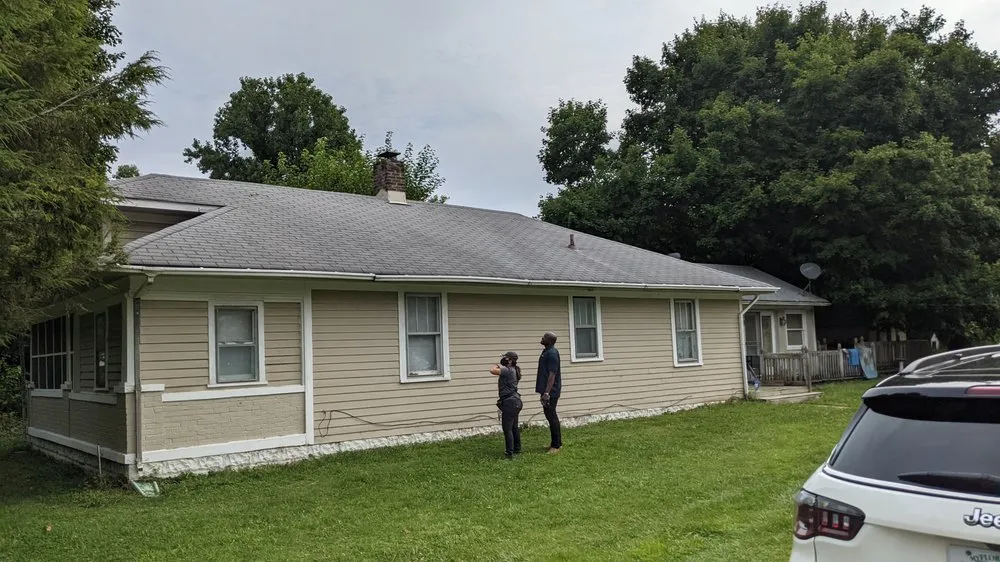 Slide of Karis Construction