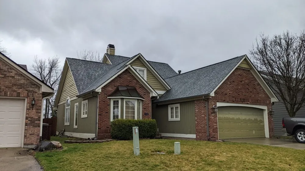 Slide of Karis Construction