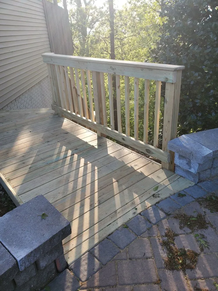 Emergency shingle roofing service experts serving Kearneysville, WV - Karma Construction