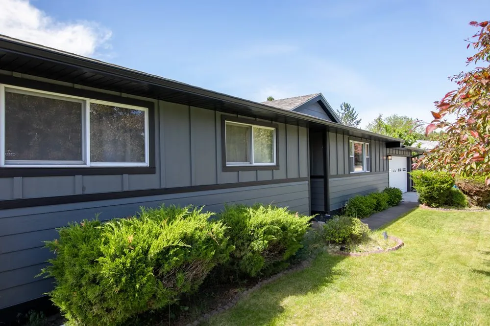 Slide of Kasberg Siding and Remodel