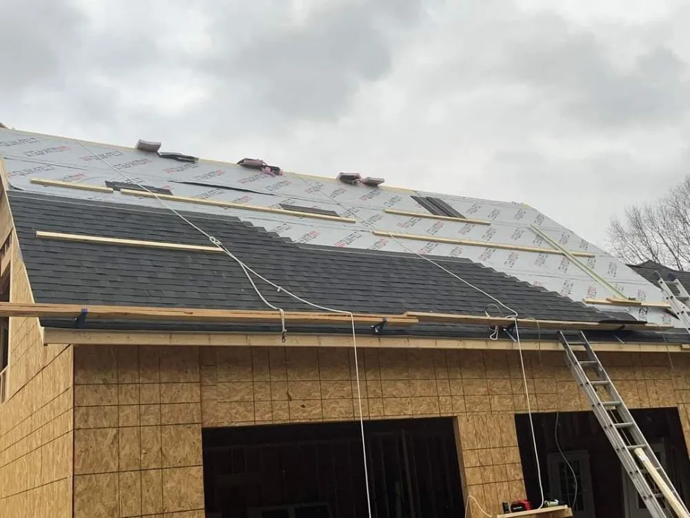 Emergency shingle roofing service near you in Peterstown, WV by Kast Construction