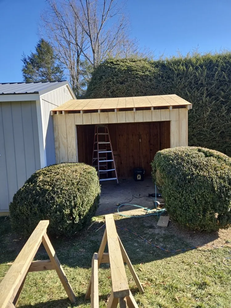 Trusted roof repair near you in Peterstown, WV by Kast Construction