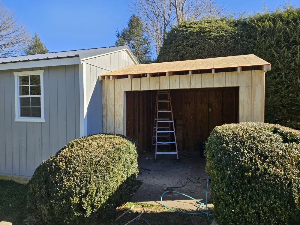 Trusted shingle roofing service for residential properties across Peterstown, WV - Kast Construction