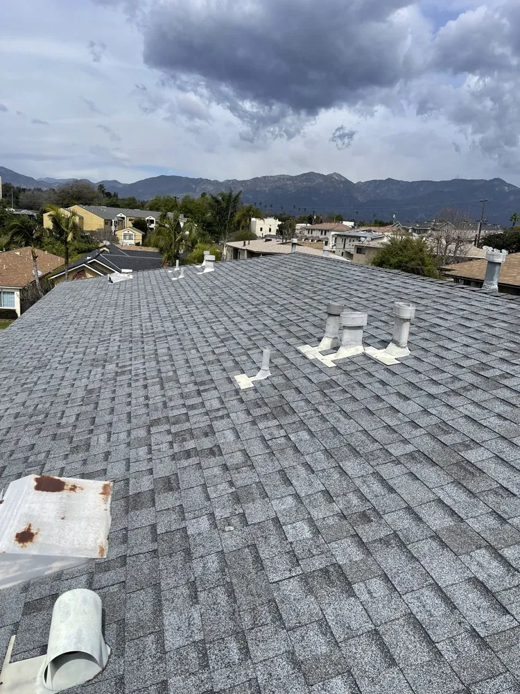 Slide of KAT Roofing