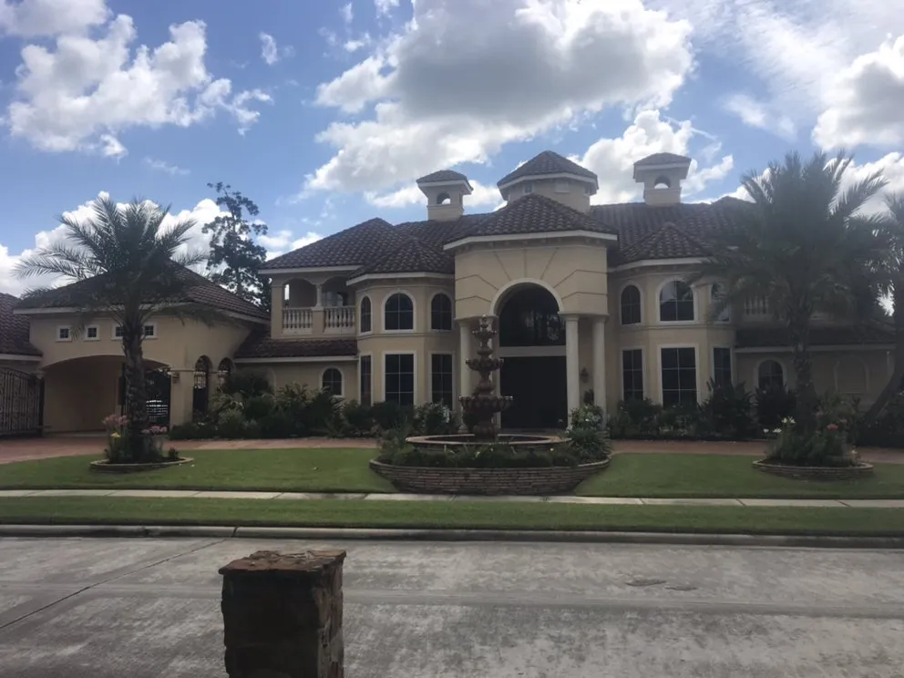 Slide of Katy Memorial Roof Cleaning & Power Washing