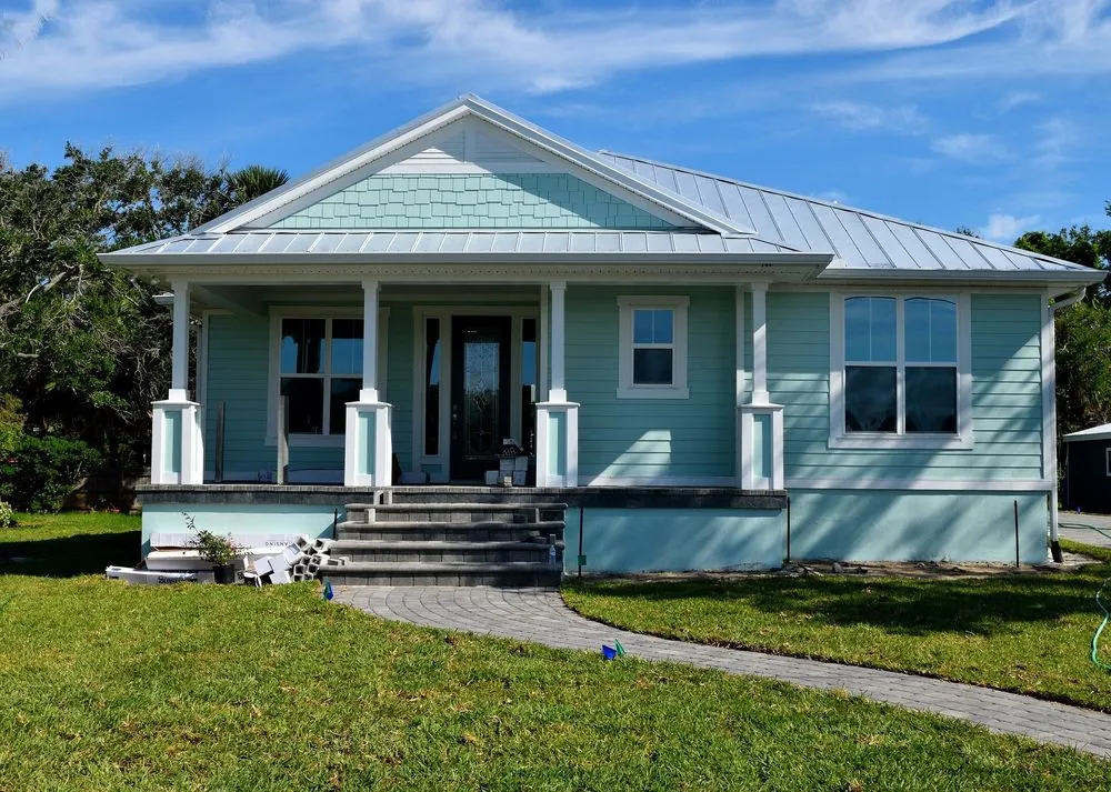 Emergency roof repair experts serving Kapaʻa, HI - Kauai Roofing Pros