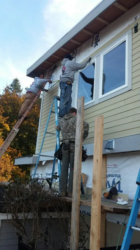 Slide of K&B Roofing & Construction