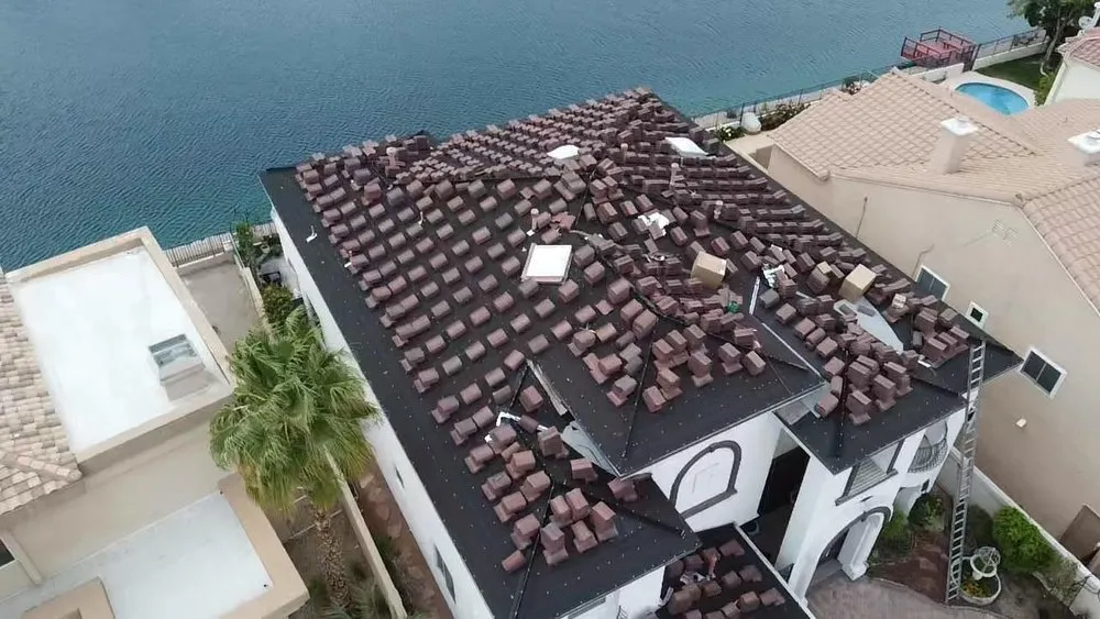 Slide of KBR Roofing Services