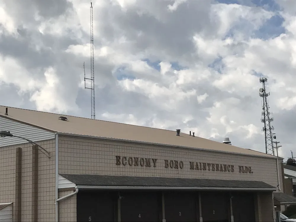 Slide of KCH Contracting Group