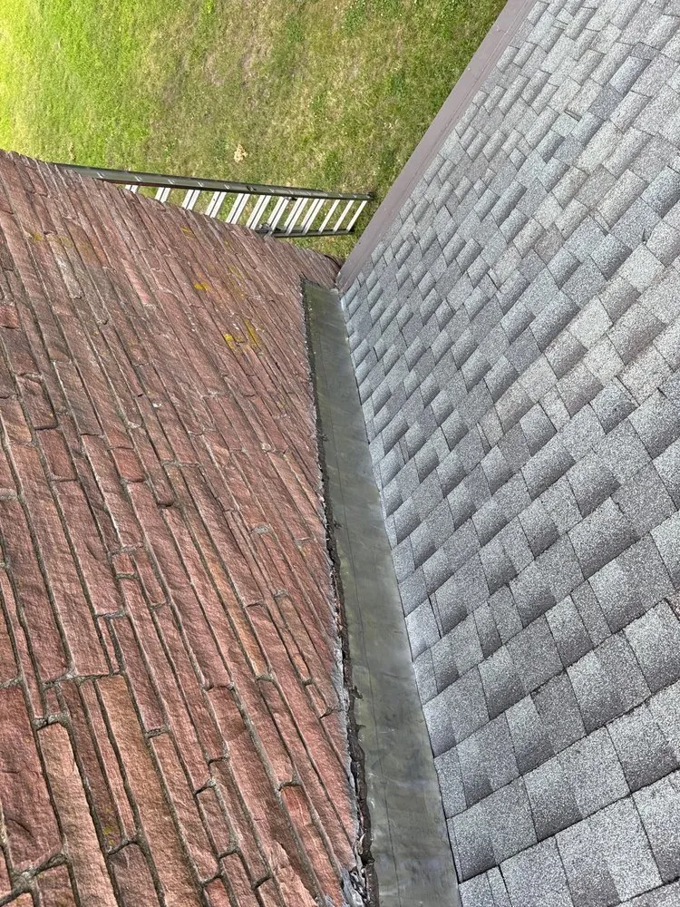 Licensed storm damage roof repair in Lee's Summit, MO - KCRR Solutions