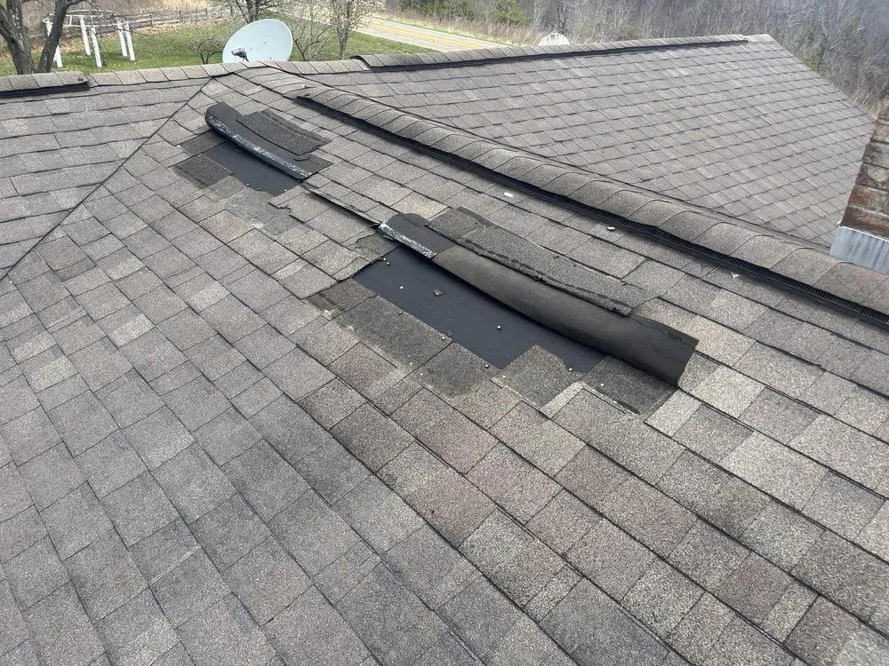 Professional roof repair with free inspection in Chesapeake, OH by KC's Construction