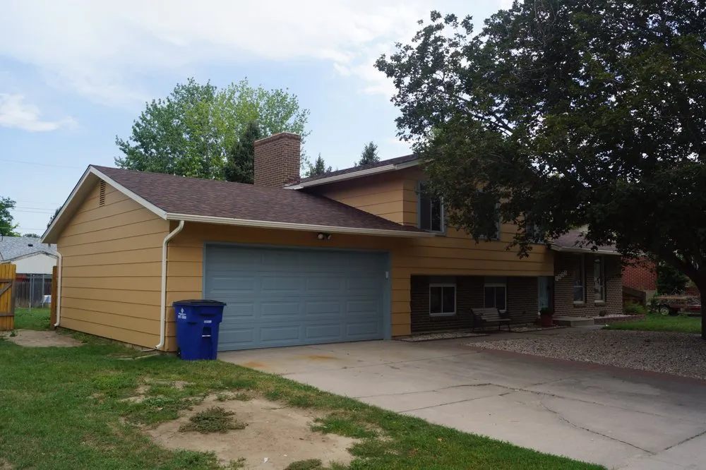 Slide of K&D Roofing and Construction