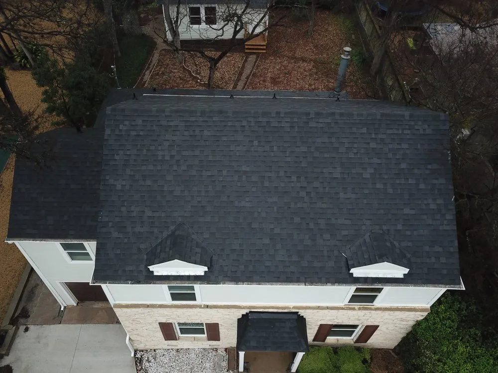 Slide of K&D Roofing