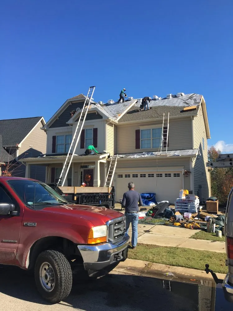 Slide of K&D Roofing