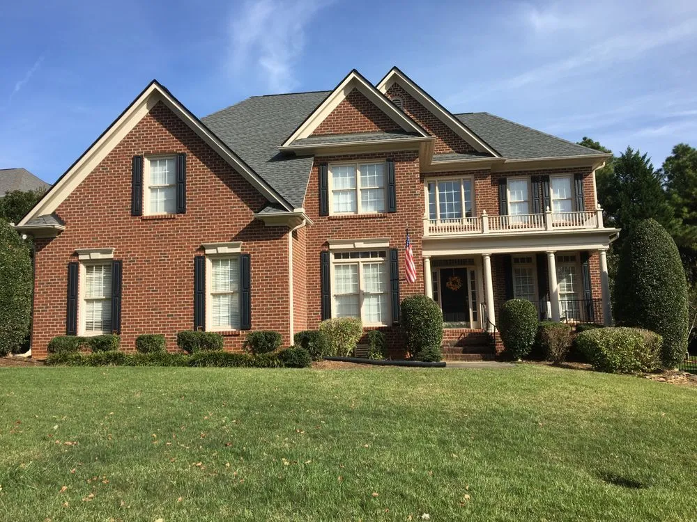 Slide of K&D Roofing