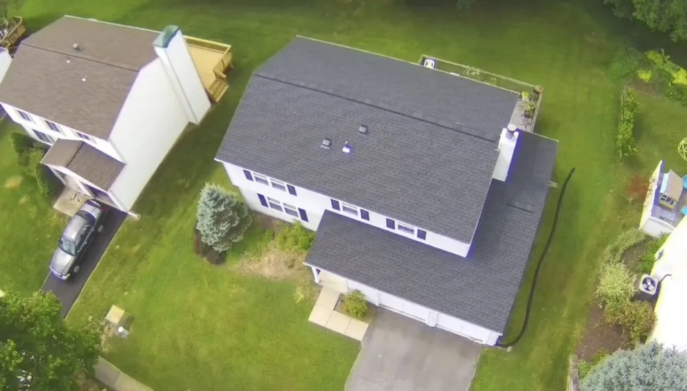 Slide of K&D Roofing