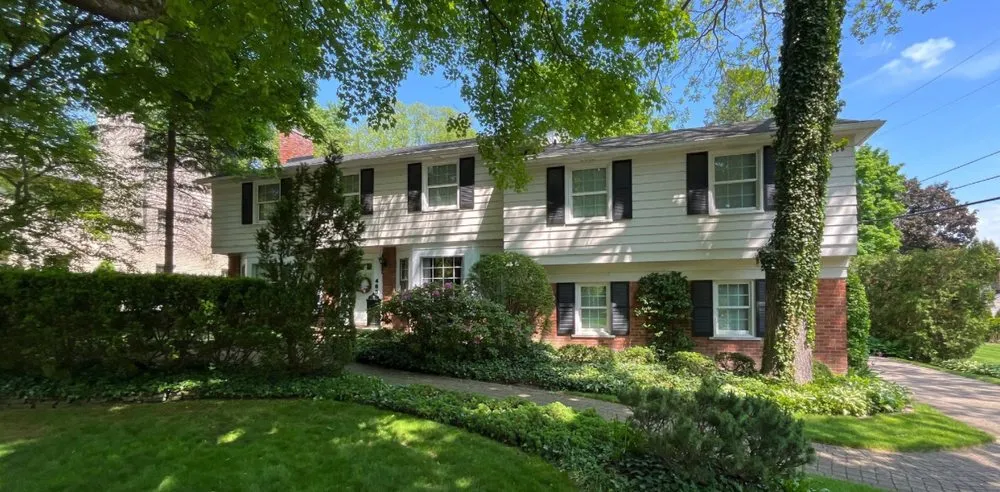 Slide of Kearns Brothers