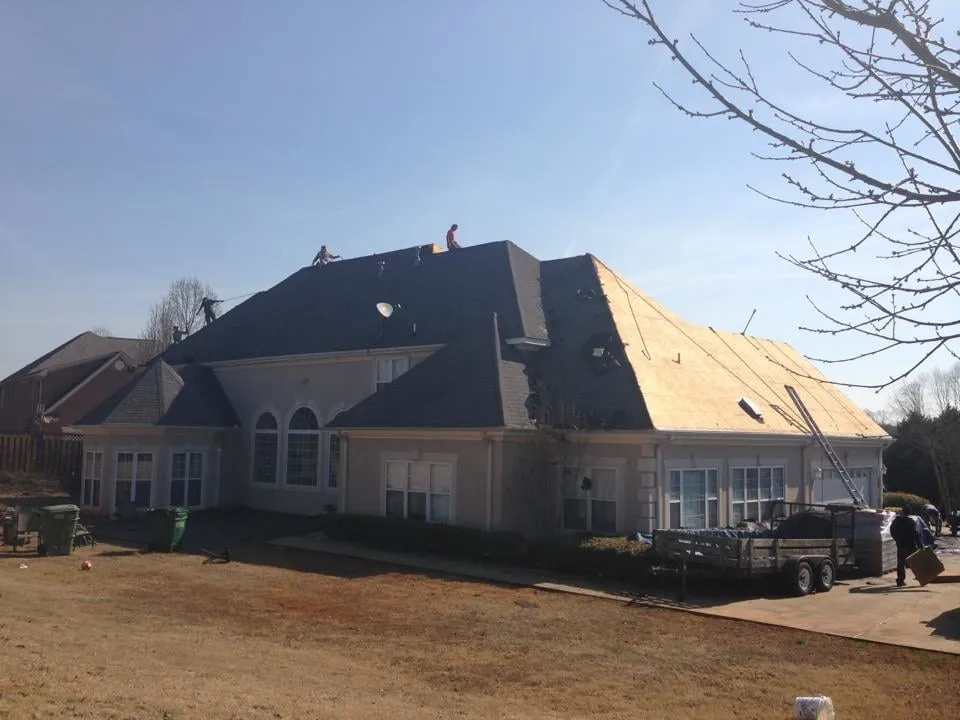 Slide of KEE Roofing