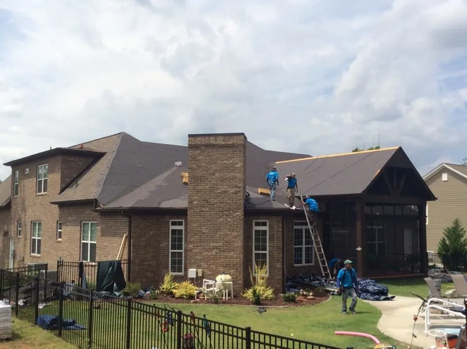 Slide of KEE Roofing