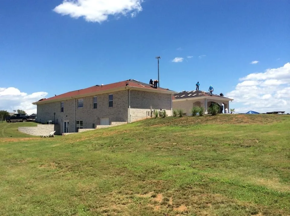 Slide of KEE Roofing