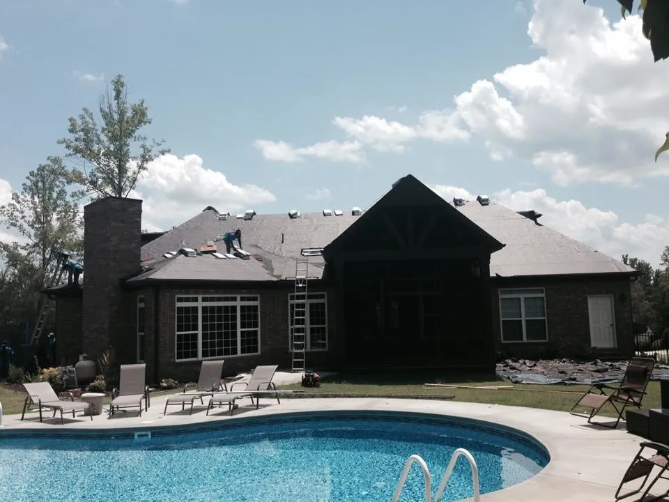 Slide of KEE Roofing