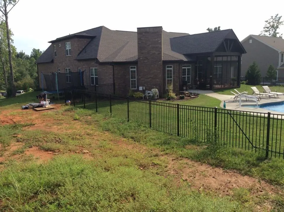 Slide of KEE Roofing