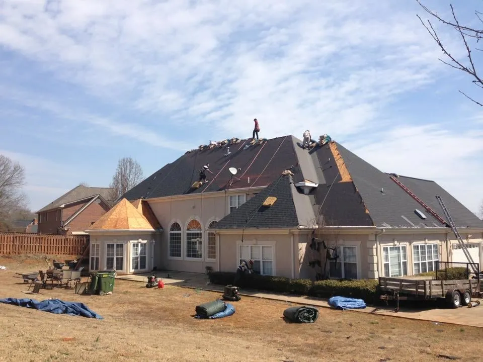 Slide of KEE Roofing