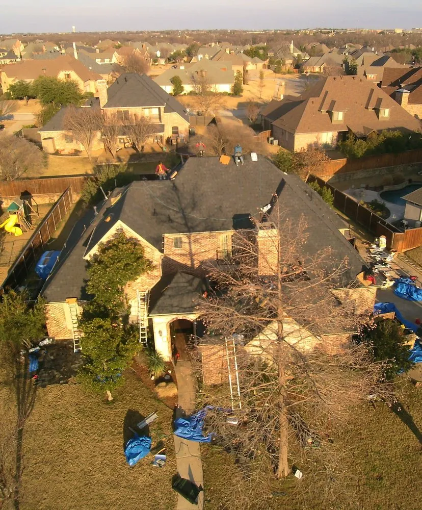 Slide of KEE Roofing