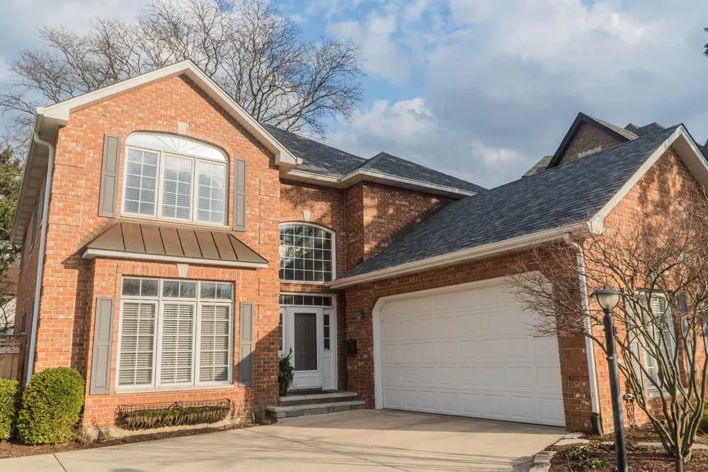 Top-rated roof installation experts serving LaGrange, IL - Keenan Homes