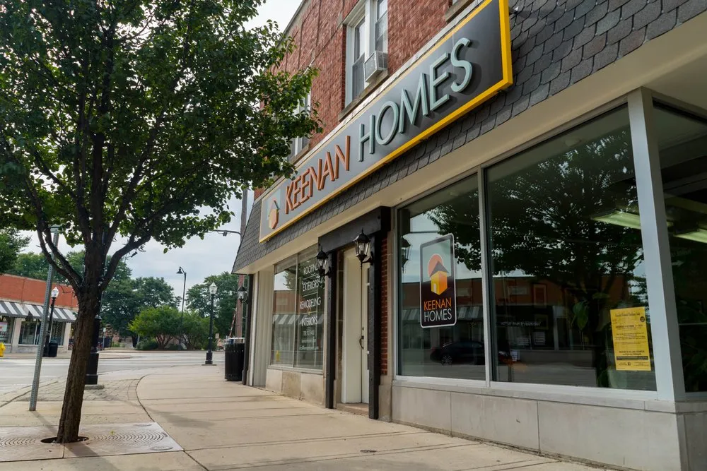 Reliable roof replacement for residential properties in LaGrange, IL by Keenan Homes