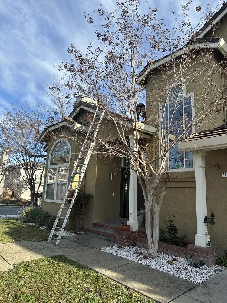 Slide of Keith Roofing