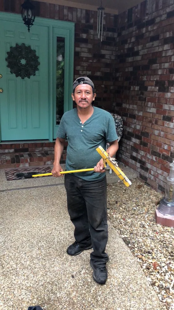 Slide of Keith's Roofing