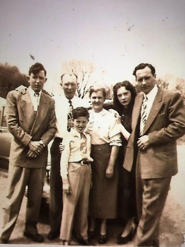 Slide of Kelbie Home Improvement