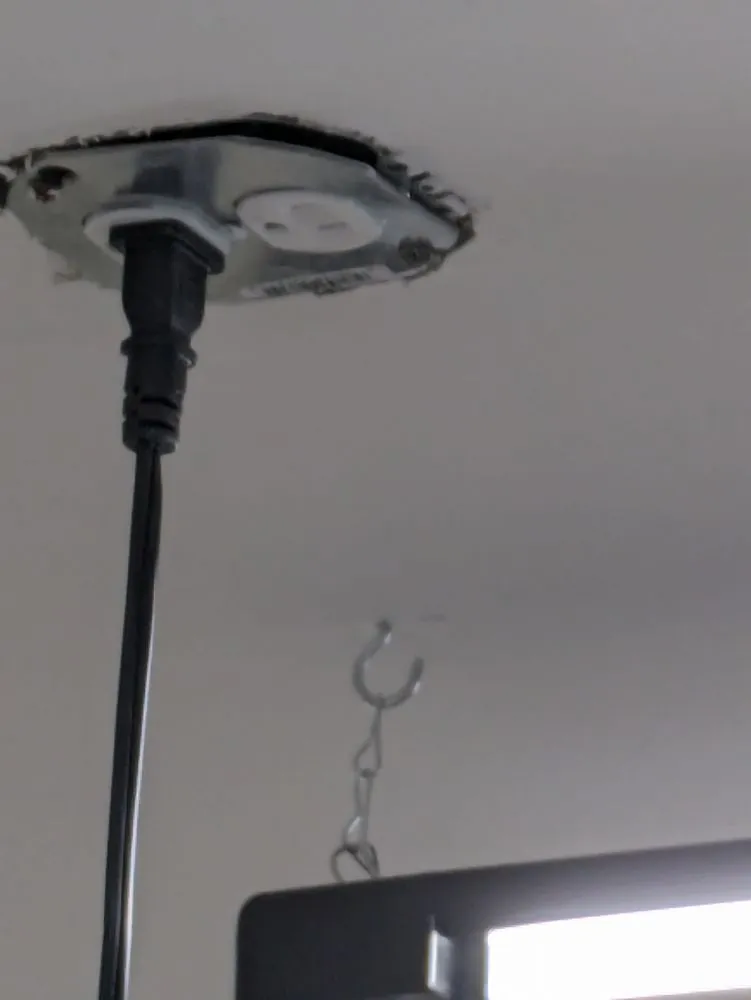 Slide of Kelley Construction Contractors