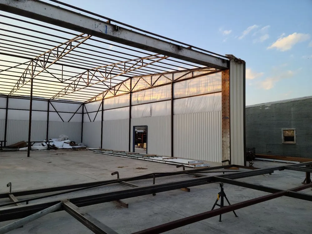 Slide of Kelly Construction