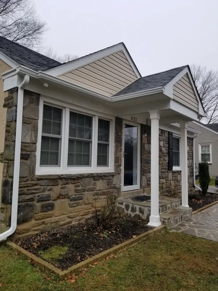 Expert flat roof repair in Essington, PA by Kelly