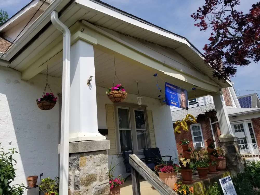 Local shingle roofing service experts serving Essington, PA - Kelly