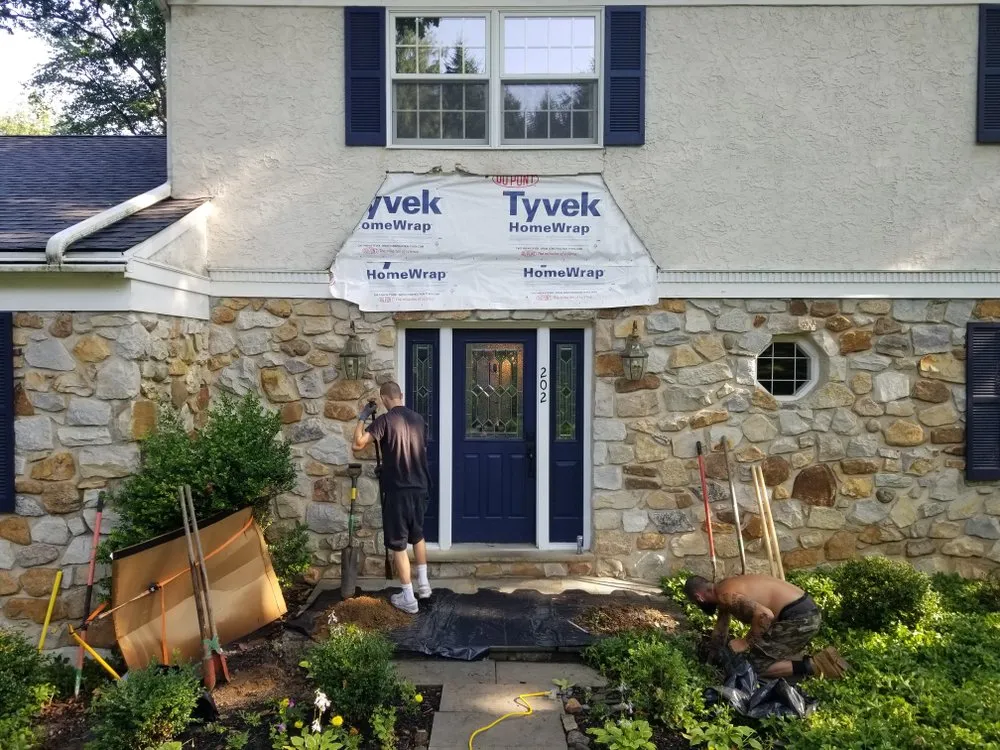 Professional roof installation for homes in Essington, PA by Kelly
