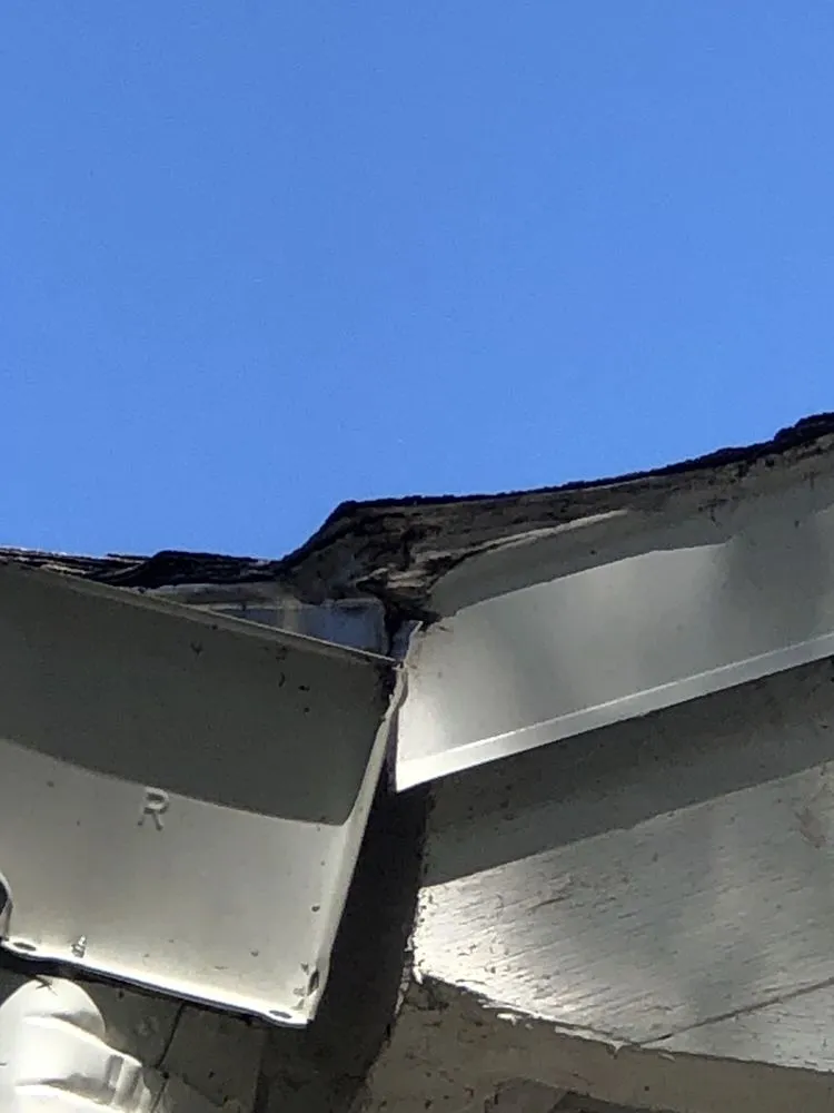 Slide of Kelly Roofing