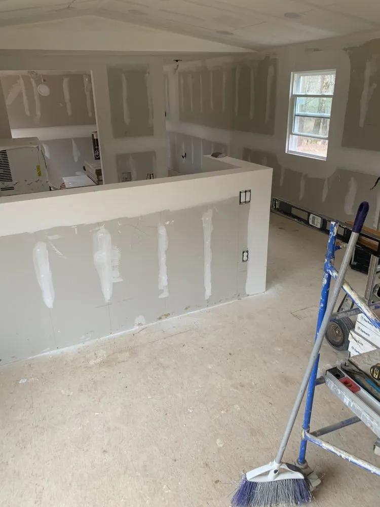 Slide of Kelly’s Construction and Roofing