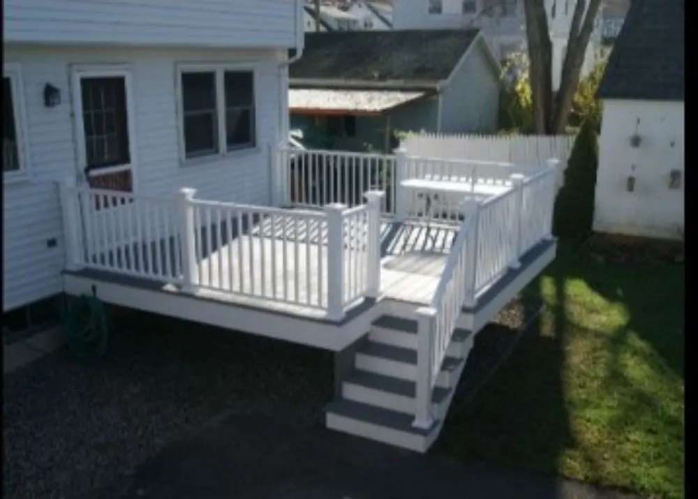 Slide of Kellys Construction Solutions