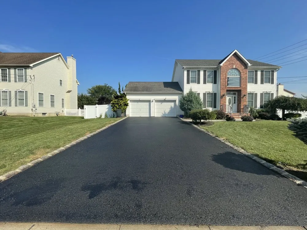 Slide of Kelly’s Roofing And Sealcoating