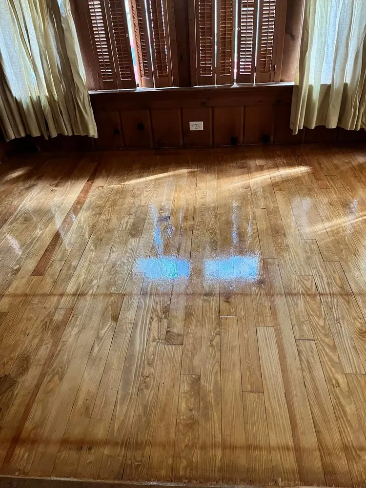 Slide of Kemp Roofing & Contracting