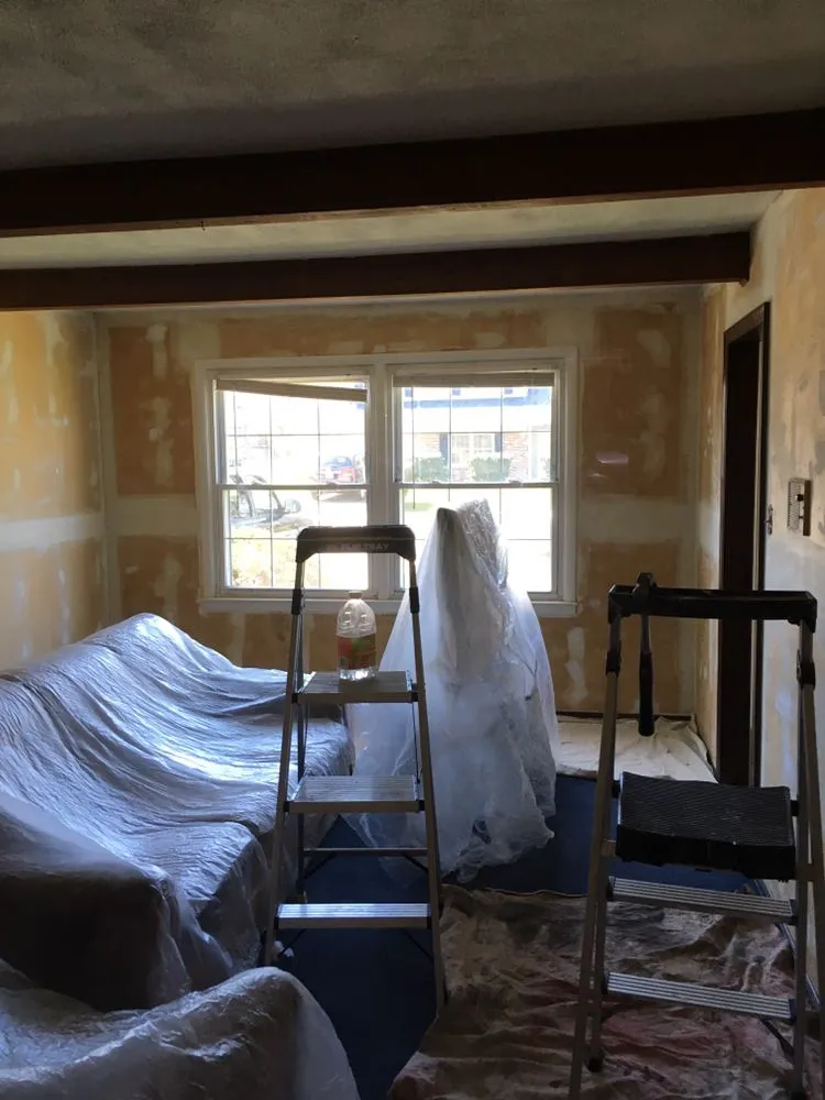 Slide of Ken Wallace Painting and Contracting