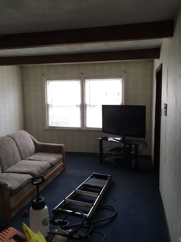 Slide of Ken Wallace Painting and Contracting