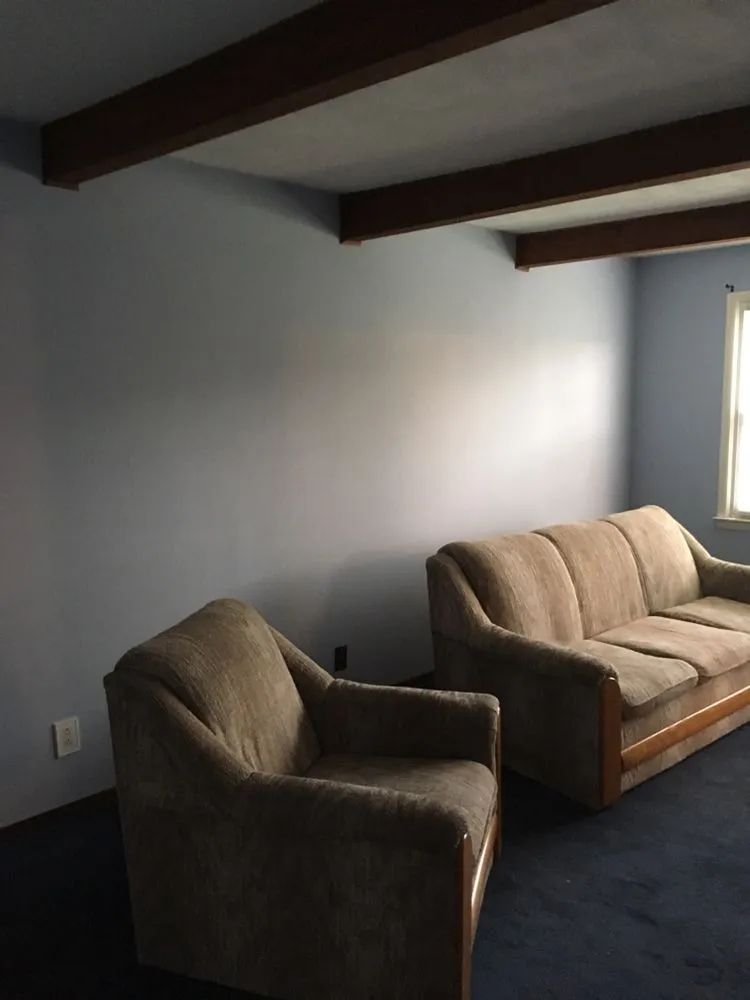 Slide of Ken Wallace Painting and Contracting