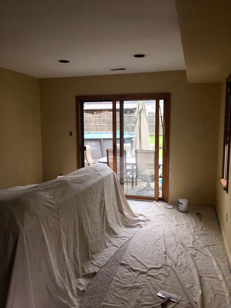 Slide of Ken Wallace Painting and Contracting